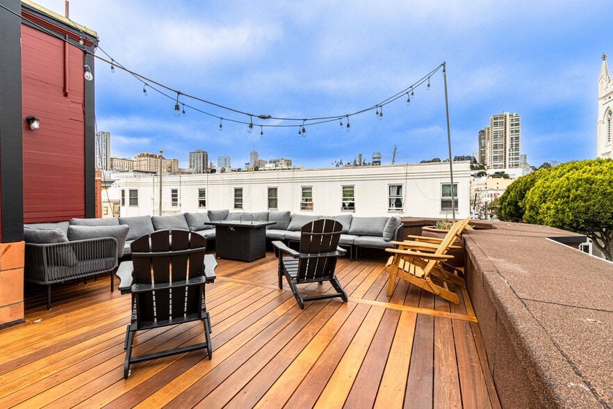 More Photos Of 1234 Grant Ave, San Francisco Restaurant For Lease