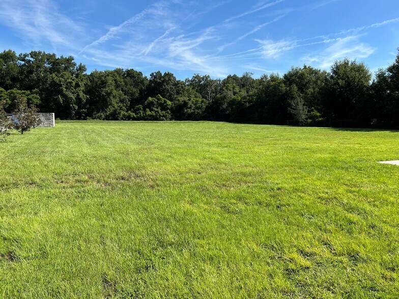 More Photos Of 2335 Appy Ln, Apopka Religious Facility For Lease