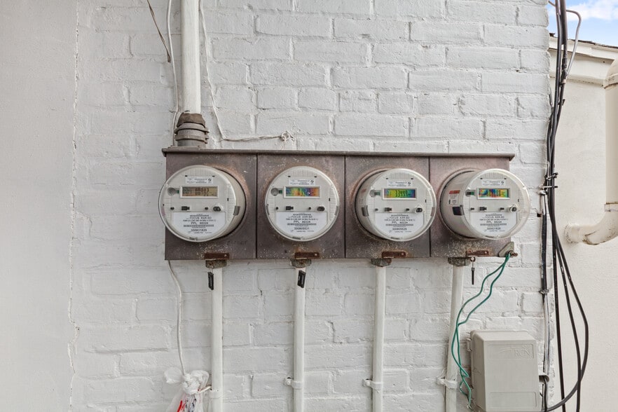 More Photos Of 520 N 7th St, Allentown Apartments For Sale