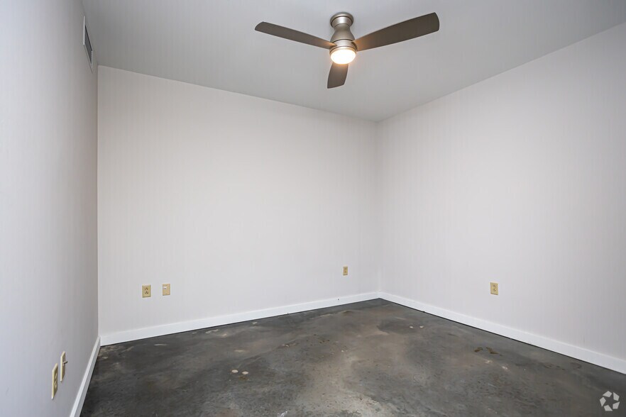 More Photos Of 3100 Banks St, New Orleans Apartments For Sale