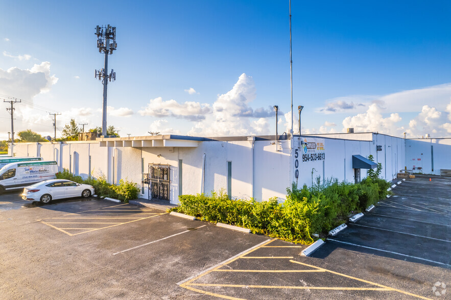 Primary Photo Of 500 NE 190th St, Miami Warehouse For Sale