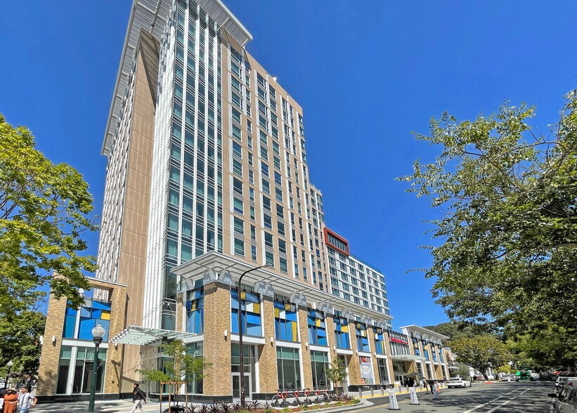 More Photos Of 2121 Center St, Berkeley Hotel For Lease