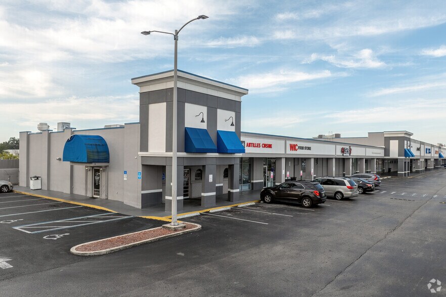 More Photos Of 2332-2398 W Oak Ridge Rd, Orlando Unknown For Lease