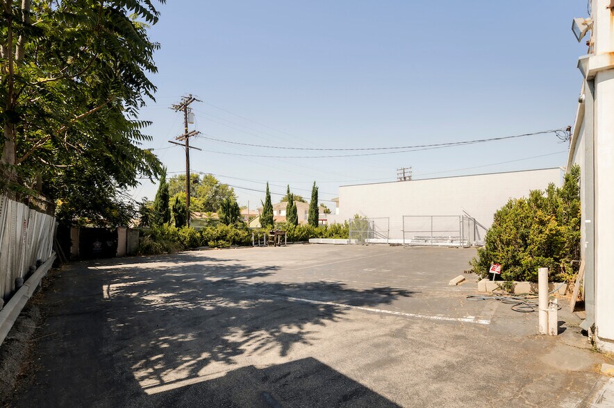More Photos Of 9628-9632 Valley Blvd, Rosemead Freestanding For Sale