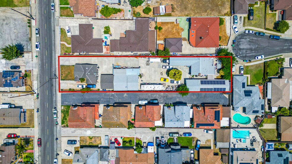 More Photos Of 546 E 220th St, Carson Apartments For Sale