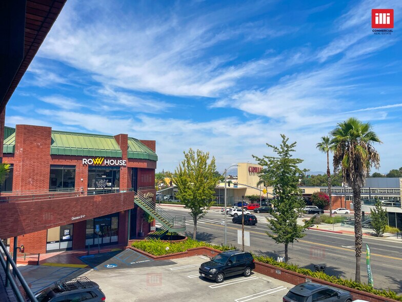 More Photos Of 14396 Ventura Blvd, Sherman Oaks Health Club For Lease