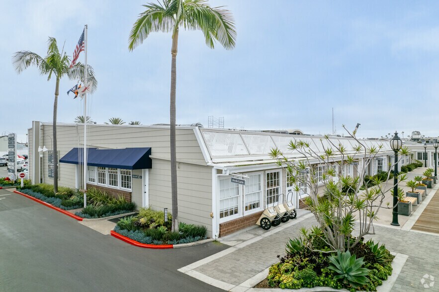 More Photos Of 201 Shipyard Way, Newport Beach Loft Creative Space For Lease
