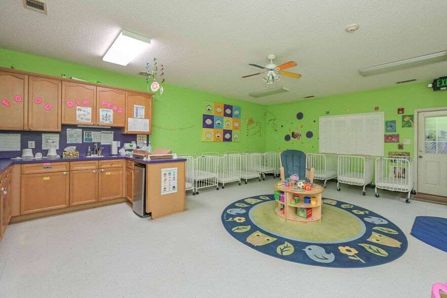 More Photos Of 516 W Bankhead Hwy, Villa Rica Daycare Center For Sale