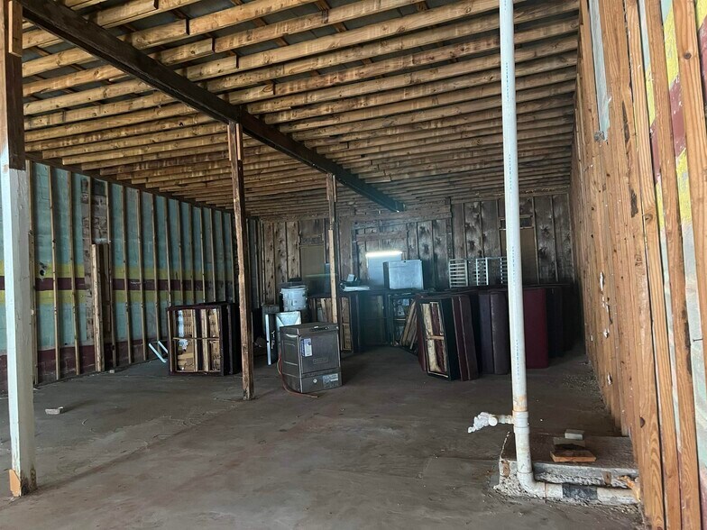 More Photos Of 3486 Broad St, Phil Campbell General Retail For Sale