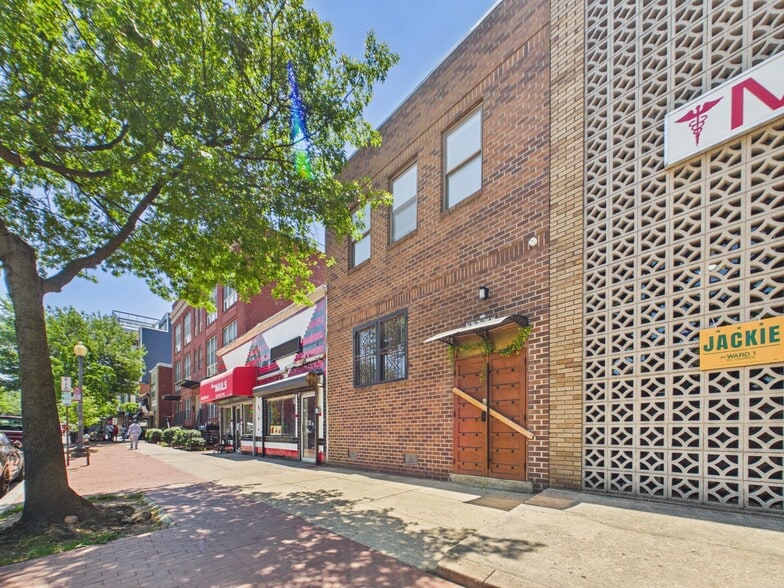 More Photos Of 3322-3324 Georgia Ave NW, Washington Storefront For Sale