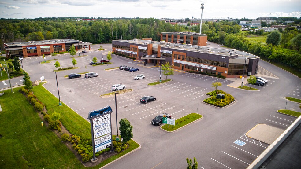 More Photos Of 480 Huronia Rd, Barrie Office For Lease