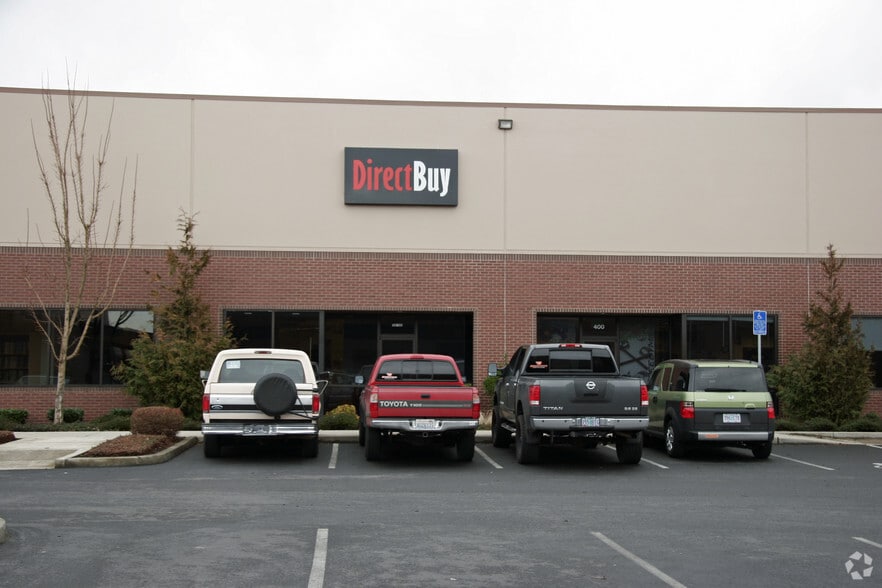 More Photos Of 13339 NE Airport Way, Portland Warehouse For Lease