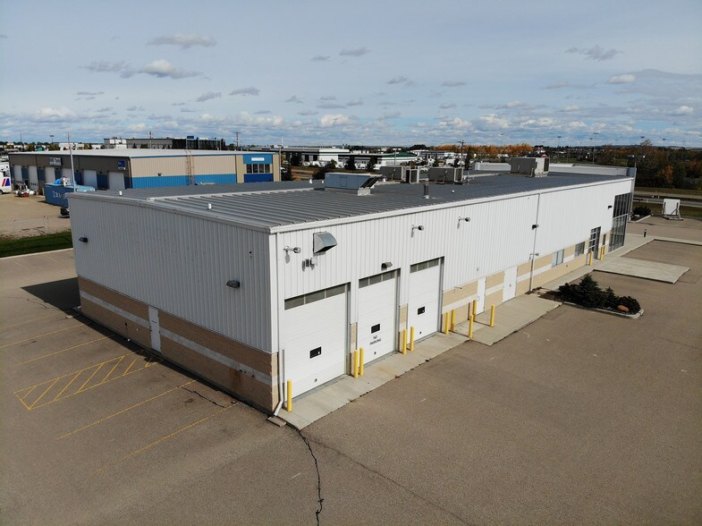 More Photos Of 295 Burnt Park Dr, Red Deer County Light Distribution For Lease