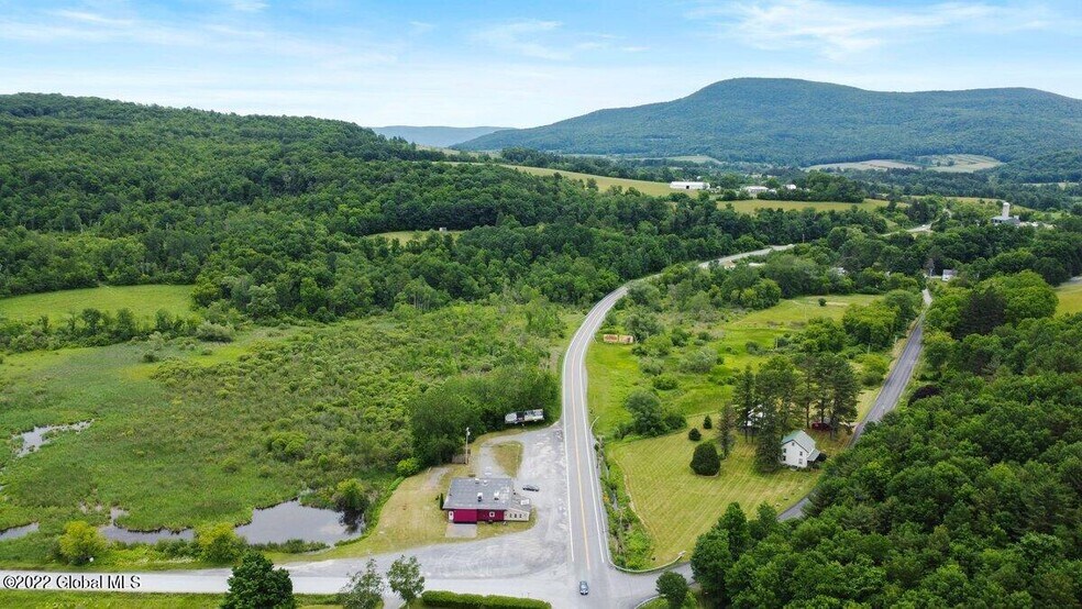 More Photos Of 5527-5531 Rte 7, Hoosick Falls General Retail For Sale