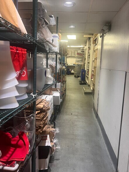 More Photos Of 119 E Colorado Blvd, Pasadena Office For Lease