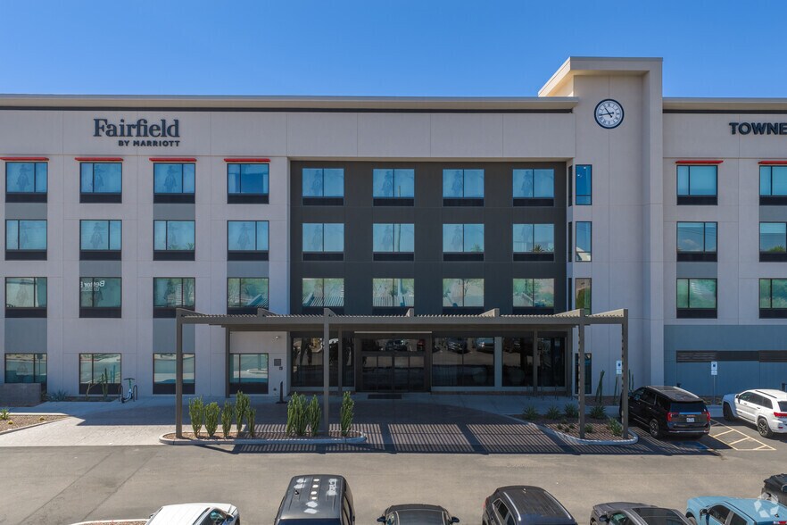 More Photos Of Marriott Hotel, Tempe Hotel For Sale