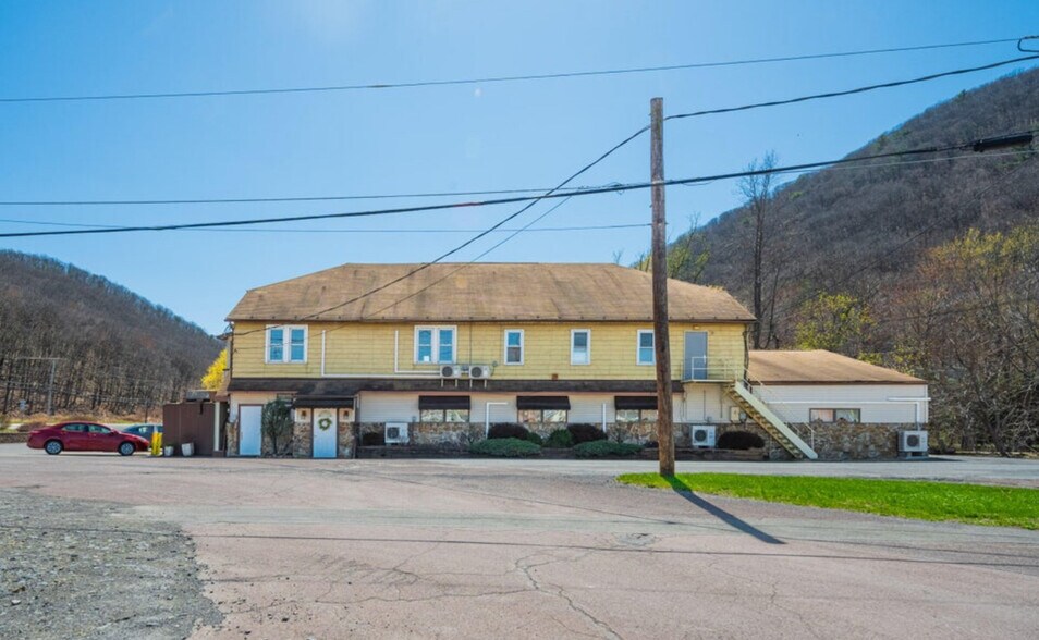 More Photos Of 6638 Pennsylvania 61, Shamokin, PA, USA, Shamokin Restaurant For Sale