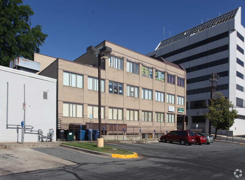 More Photos Of 2416 Blueridge Ave, Wheaton Storefront Retail Office For Sale