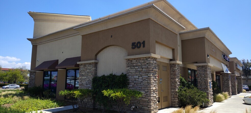 More Photos Of 501 W Felicita Ave, Escondido Freestanding For Lease