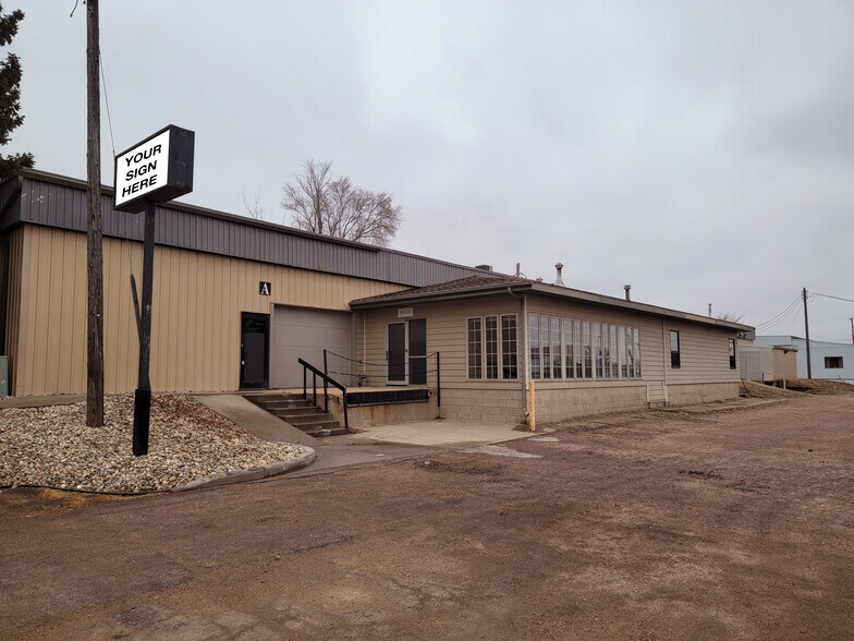 More Photos Of 1417 N A Ave, Sioux Falls Warehouse For Lease