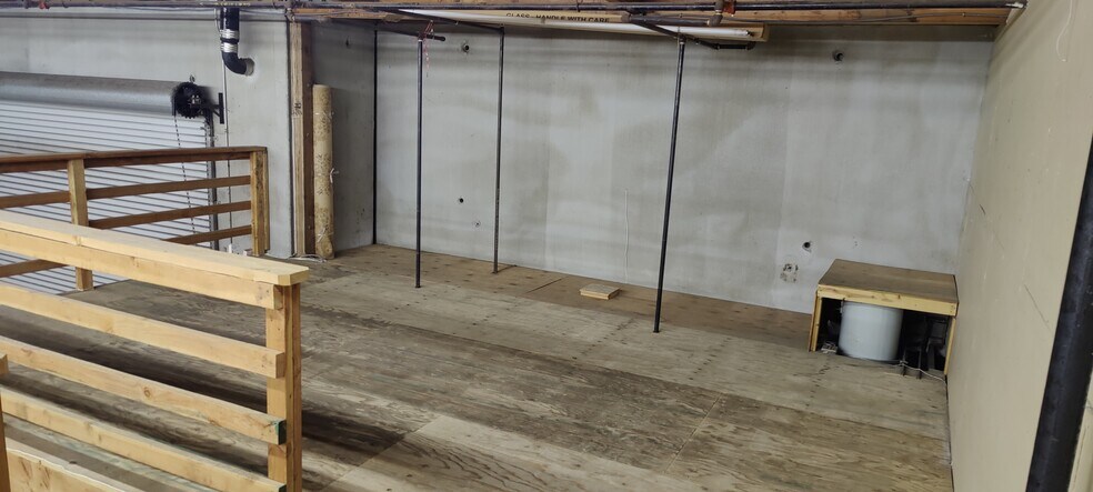 More Photos Of 430 N Canal St, South San Francisco Manufacturing For Sale