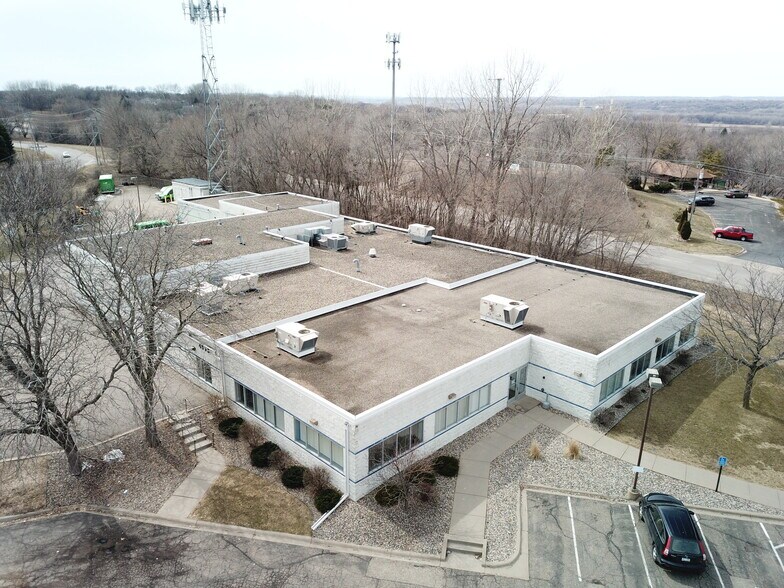 More Photos Of 4155 Old Sibley Memorial Hwy, Eagan Research And Development For Lease