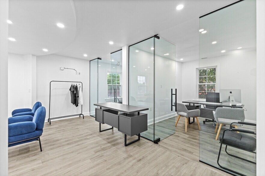 More Photos Of 1195 Wellington St, Ottawa Freestanding For Sale