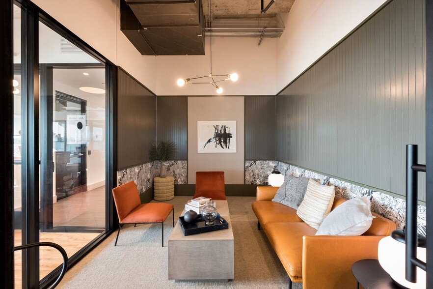 More Photos Of 5049 Edwards Ranch Rd, Fort Worth Coworking Space