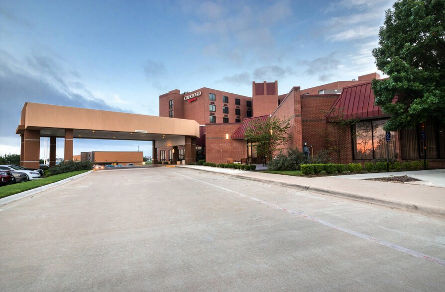 More Photos Of 1721 E Central Texas Expy, Killeen Hotel For Sale