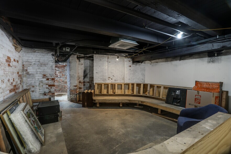 More Photos Of 1528 Gratiot Ave, Detroit Apartments For Sale