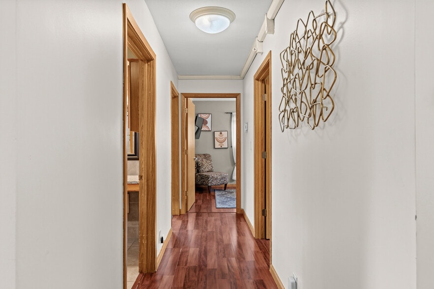 More Photos Of 327 S Miller Rd, Fairlawn Assisted Living For Sale