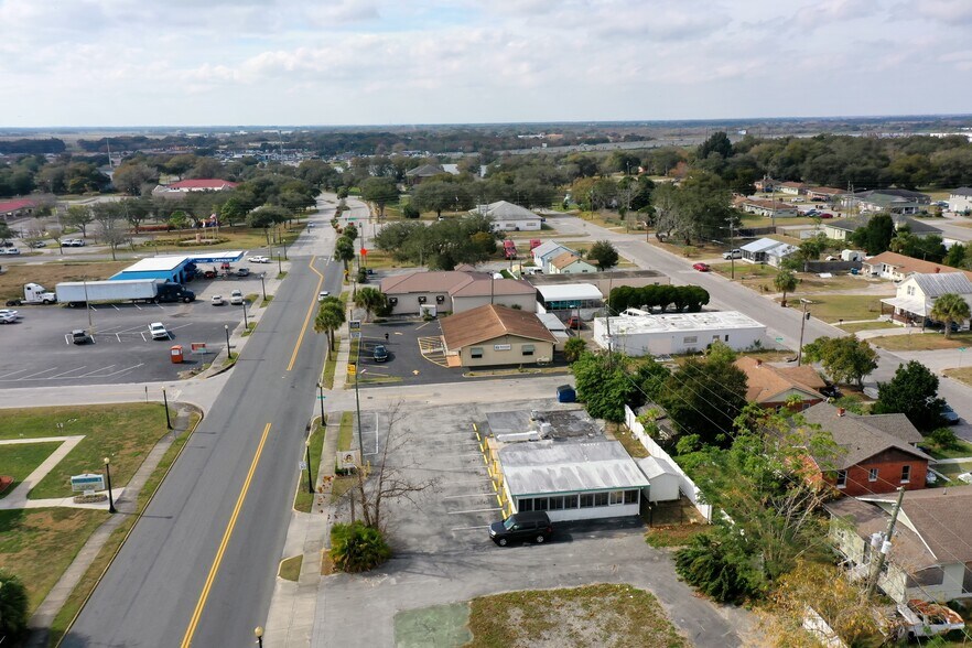 More Photos Of 114 Central Ave, Lake Wales Freestanding For Sale