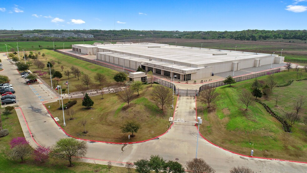 More Photos Of SE Corner Of I-35 & SE Inner Loop, Georgetown Land For Sale