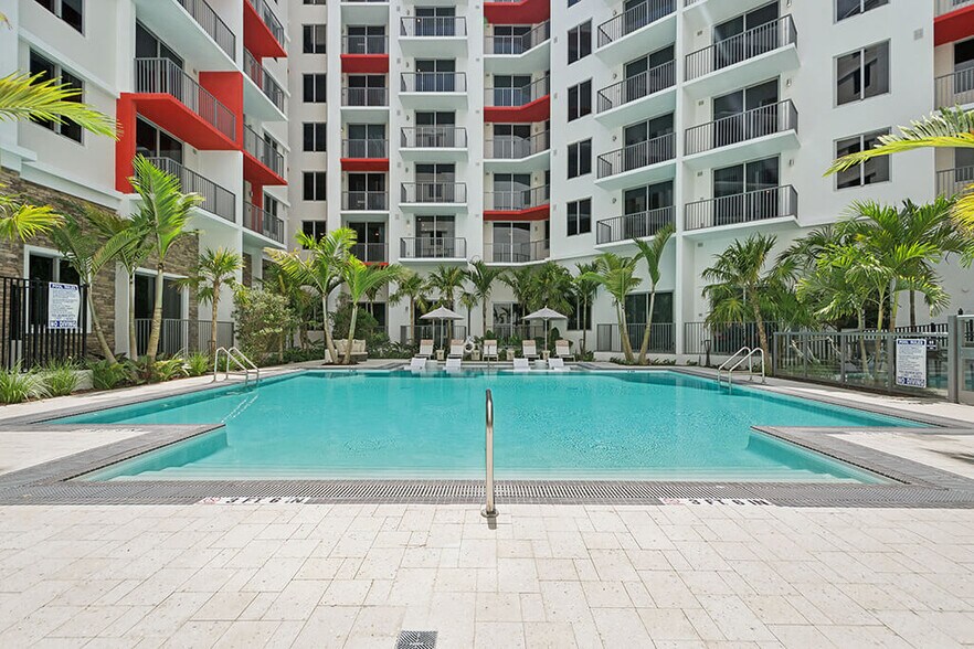 More Photos Of 6500 N Andrews Ave, Fort Lauderdale Apartments For Lease