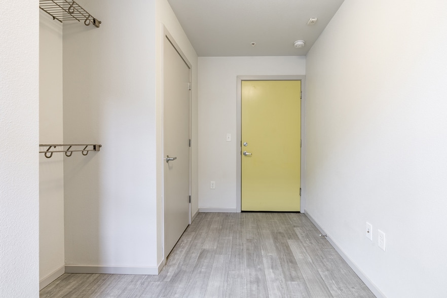 More Photos Of 2250 NW Thurman St, Portland Apartments For Sale
