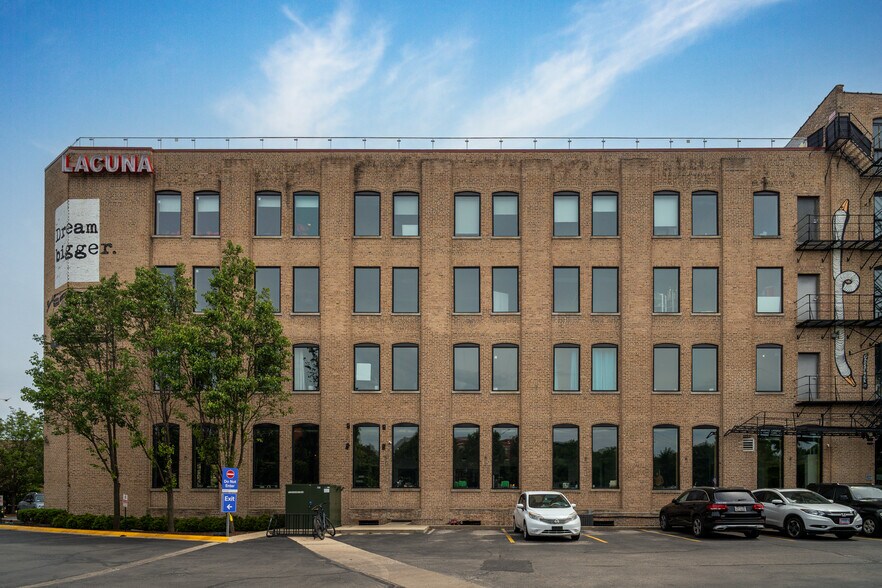 More Photos Of 2150 S Canalport Ave, Chicago Loft Creative Space For Lease