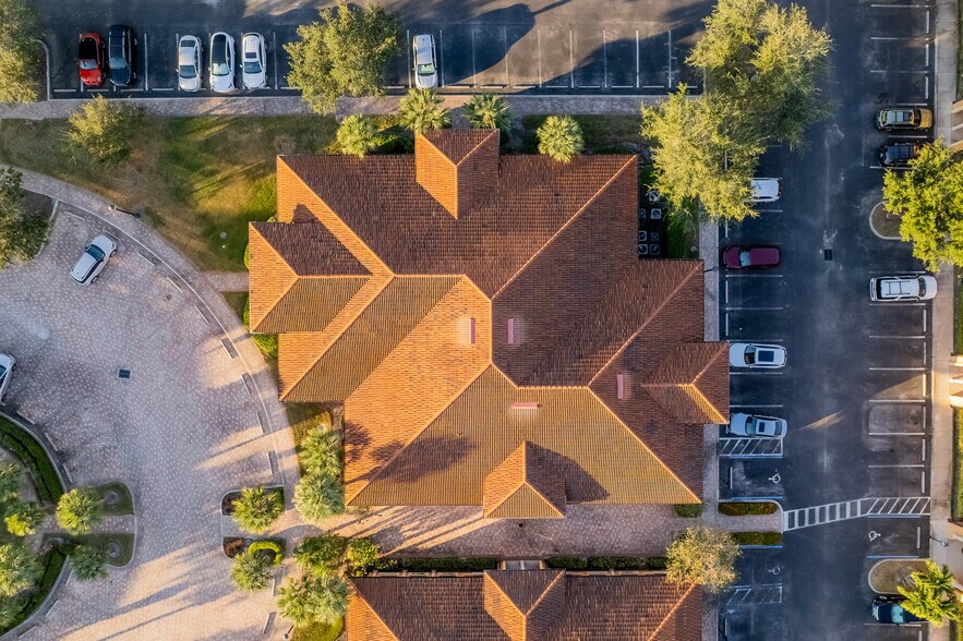 More Photos Of 13421 Parker Commons Blvd, Fort Myers Medical For Sale