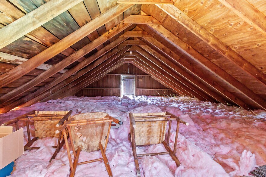 More Photos Of 54 S Main St, Magnetic Springs Restaurant For Sale