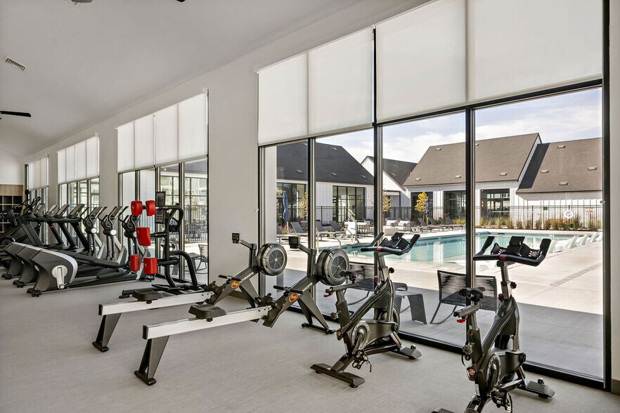 More Photos Of 2700 E Overland Rd, Meridian Apartments For Sale