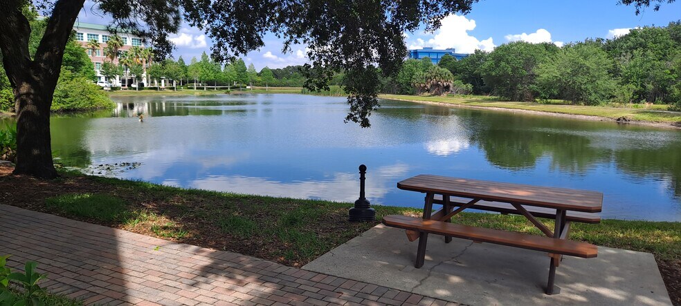 More Photos Of 12425 28th St N, Saint Petersburg Office For Lease