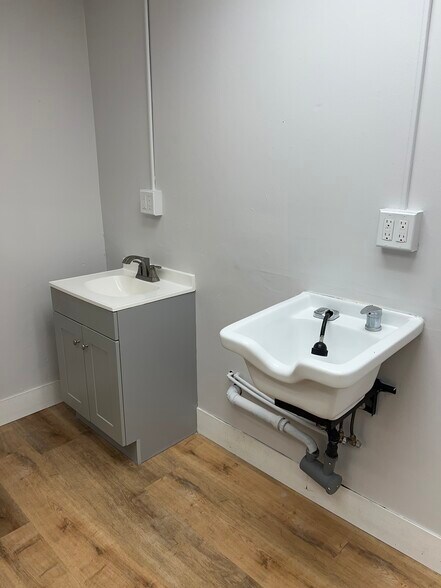 More Photos Of 15-17 N Main St, Brighton Storefront Retail Office For Lease