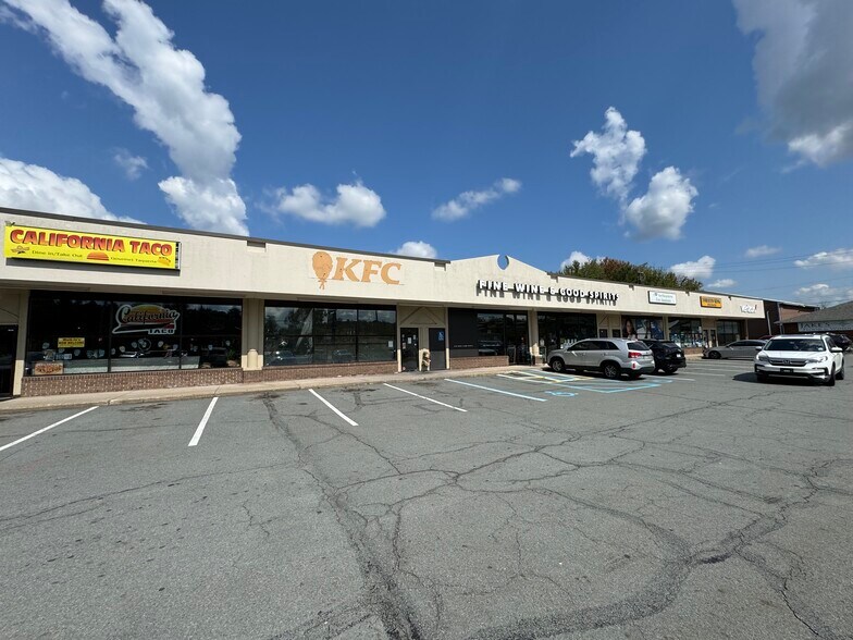 More Photos Of 569 Hamlin Hwy, Hamlin Freestanding For Lease