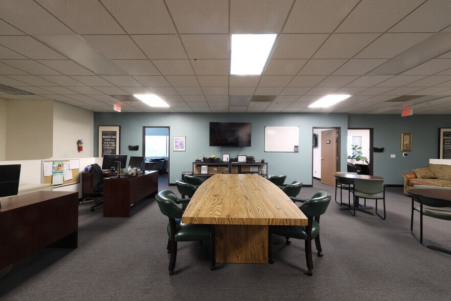 More Photos Of 28486 Westinghouse Pl, Valencia Warehouse For Lease