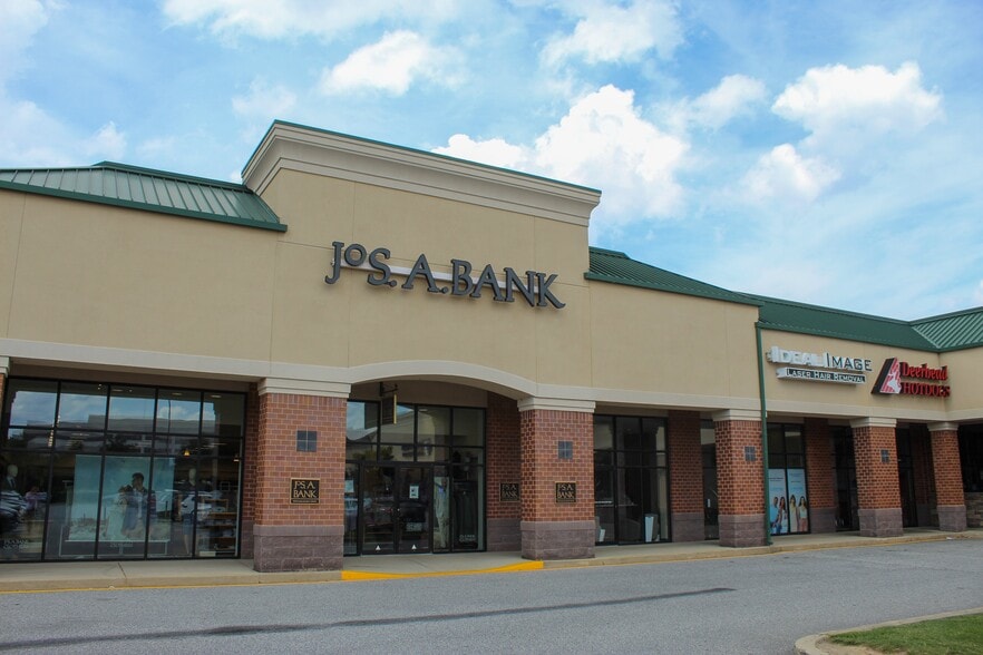 More Photos Of 1201-1249 Churchmans Rd, Newark Unknown For Lease
