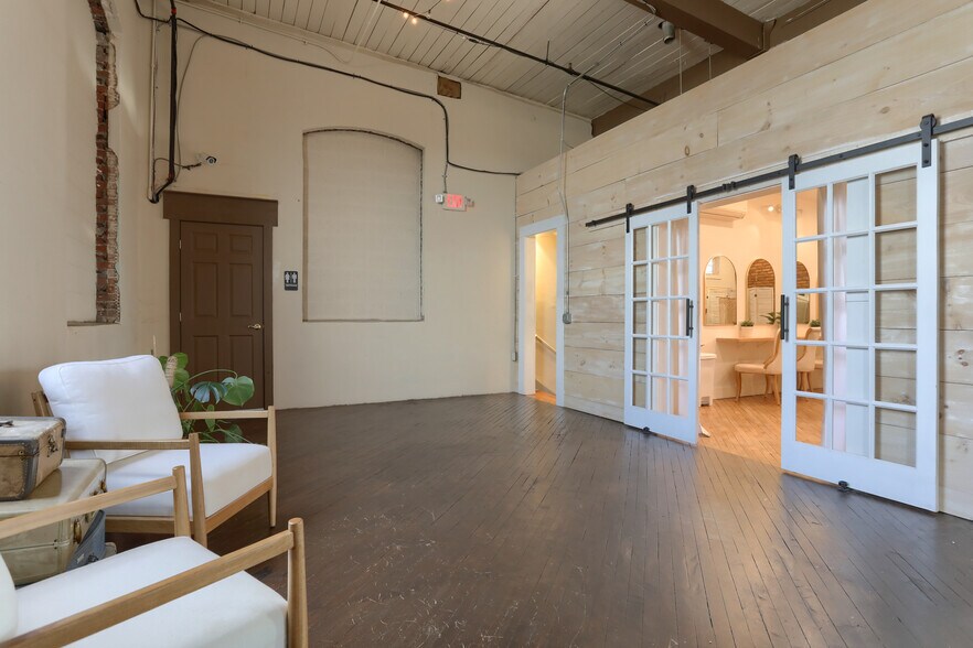 More Photos Of 124 N. 5th Street, Lebanon Warehouse For Sale