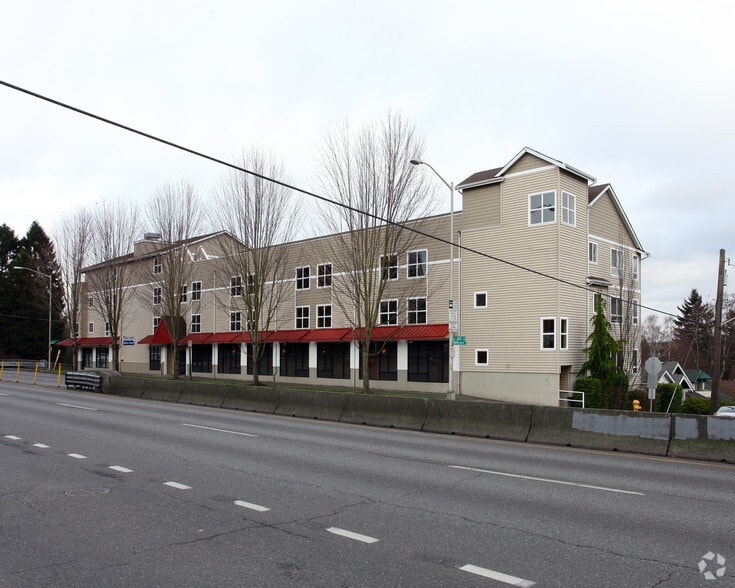 More Photos Of 4902 Aurora Ave N, Seattle Apartments For Sale