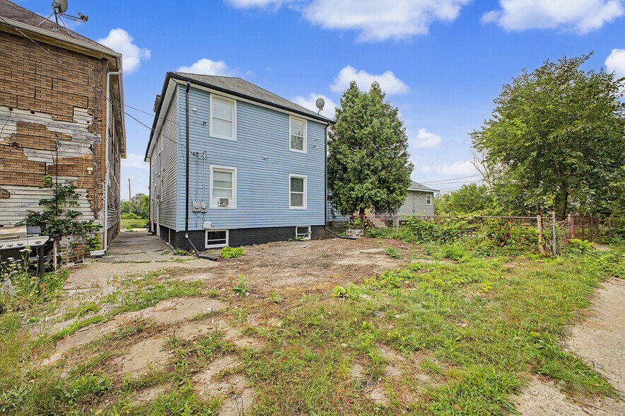 More Photos Of 3808 Monterey St, Detroit Apartments For Sale