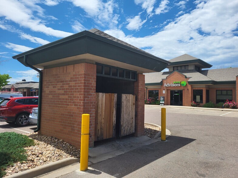 More Photos Of 1148 W Dillon Rd, Louisville Freestanding For Lease