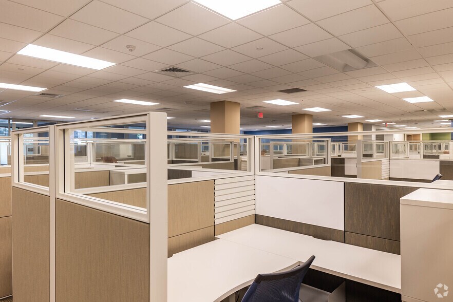 More Photos Of 1501 Yamato Rd, Boca Raton Office For Lease