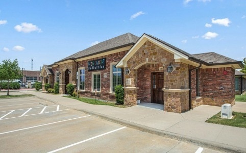 More Photos Of 425 Old Newman Rd, Frisco Medical For Lease